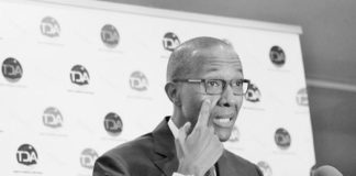 Parrainages : Abdoul Mbaye dénonce un ‘tripatouillage constitutionnel’