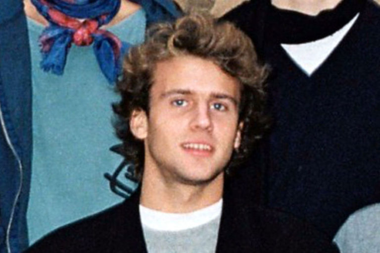 La note d’appréciation d’Emmanuel Macron, 25 ans, lors de son stage au Nigéria