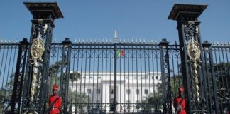 Légende urbaine : le palais présidentiel est -il vraiment loué au Sénégal par la France ?