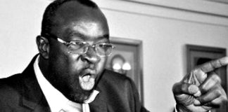 Moustapha Cissé Lô le jure: si Sonko gagne la présidentielle, il changera de nationalité !
