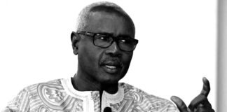 Dans une tribune kilométrique comme à son habitude, le contributionniste Mody Niang traite Ousmane Sonko de « domoukharam qu’il faut exécuter »