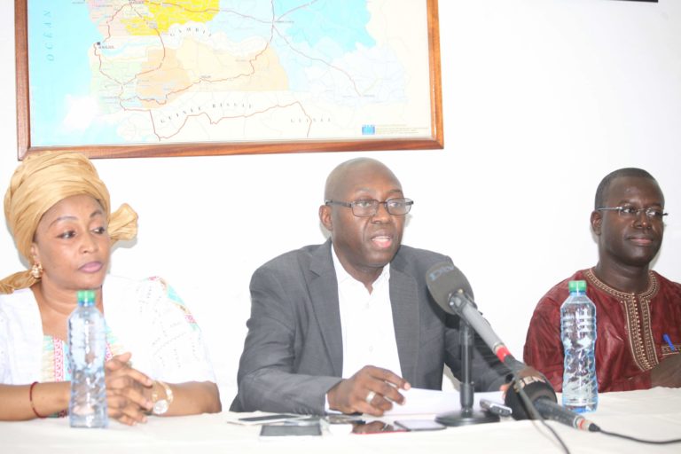 En conférence de presse, le député Mamadou Lamine Diallo de Tekki dénonce une dette aux entreprises de 26 milliards du PUDC ( reportage texte et photos de Cheikh Diallo)