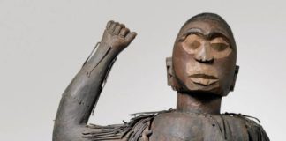 Restituer le patrimoine africain détenu par la France : Felwine Sarr and co s’expliquent