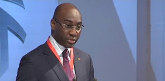Exclusif Tract : l ‘ex banquier et ministre-conseiller Habib Mbaye sera candidat à la présidentielle