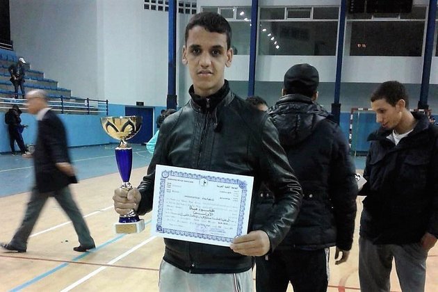 Ayoub Mabrouk, le triple champion marocain de kick-boxing mort en tentant de migrer clandestinement, a été inhumé à Salé. Son corps est le dernier à avoir été rapatrié de Cadix.