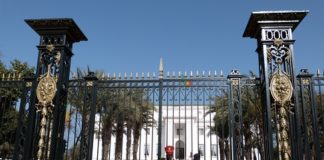 Probable dialogue de sourds, le « Dialogue national » de Macky Sall, ce mardi au Palais présidentiel. L’opposition camouflée derrière le FRN