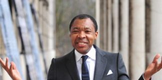 Décès à 56 ans d’Okwui Enwezor, mentor africain de l’art contemporain