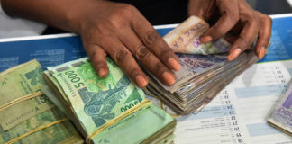 ANALYSE – Sur le continent noir, les banques africaines dament le pion aux banques occidentales. Pourquoi?
