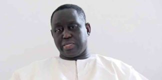 Alors que le président Macky Sall devrait démettre leur patron, le personnel de la Caisse des dépôts et Consignations soutient « Monsieur Frère »