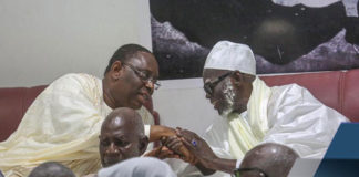 A Touba, retour d’exil du président-prodigue Macky Sall