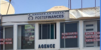 Des femmes musulmanes de la Poste ne veulent pas d’une catholique à la tête de leur amicale