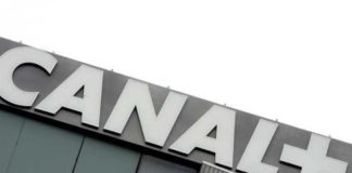 Le bouquet Canal + propose une chaîne gay en Europe, mais pas en Afrique