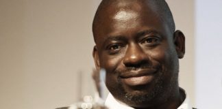 Polémique : le sabre d’Oumar Foutiyou Tall est-il « prêté » ou restitué au Sénégal ?