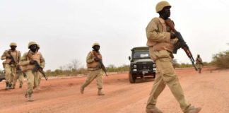 Burkina Faso morcelé en mort-semée par jihad