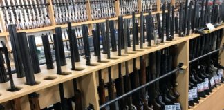 Plus de 56 000 fusils et pistolets récupérées