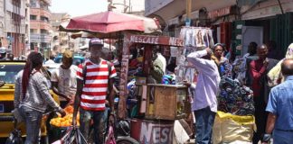 Le secteur informel sénégalais a réalisé un chiffre d’affaires de près de 10.000 milliards (Agence)