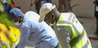 Photos : Cheikh Bakhoum en mode « cleaning day » à Grand-Yoff