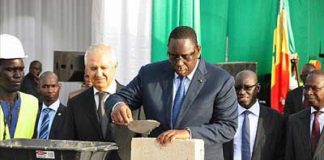 Le président Macky Sall a lancé les travaux d’un stade de 50 000 places