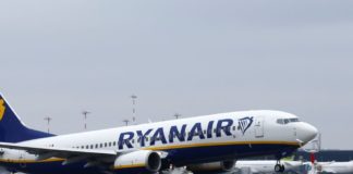 Le voyage cauchemardesque des passagers du Boeing 737 de Ryanair en pleine tempête – Vidéo