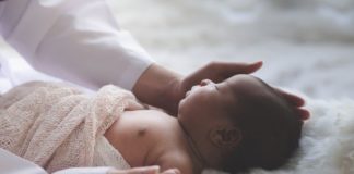 Ces parents en Asie qui nomment leur nouveau-né Covid, Corona ou Lockdown