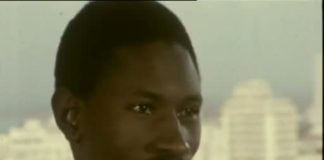 VIDÉO- Alors Premier ministre, Abdou Diouf en interview en 1971 et jouant au ping-pong avec Elisabeth