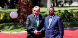 En Turquie, le confinement total, c’est seulement les week-ends (1.643 morts du Covid-19)