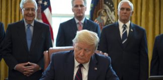 Etats-Unis : Trump retire la « couverture » aux réseaux sociaux