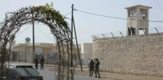 Violation de couvre-feu : à Dakar, une quinzaine d’étudiants gabonais arrêtés