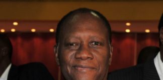 Culte du chef : Alassane Ouattara supplié de se « rereprésenter » par les députés, sénateurs et maires du parti au pouvoir