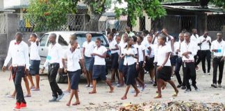 RDC: des hommes armés ont attaqué des élèves et « violé les filles » à la veille d’un examen