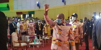 Alpha Condé candidat à un 3e mandat, l’opposition se mobilise contre « la plus grande désillusion de l’histoire politique » de Guinée