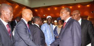 Gouvernement d’union en vue à Conakry : Alpha Condé tend la main à ses opposants