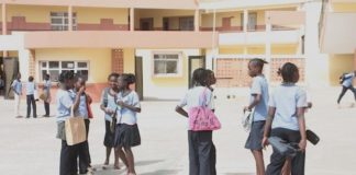Rentrée scolaire pour 4 millions de nos petites têtes crépues ce jeudi; les écoles du privé exigent leurs 3 mois de cours-Covid, non effectués pourtant