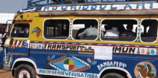 À Dakar, application difficile des mesures anti-Covid dans les transports en commun