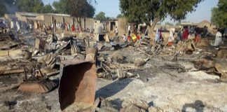 Veillée de Noël macabre au Nigeria: des jihadistes de Boko Haram tuent au moins 11 personnes, brûlent une église et enlèvent un prêtre