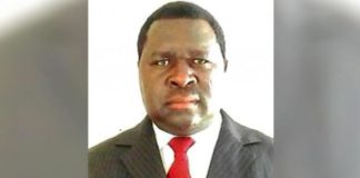 Conseiller municipal Adolf Hitler, 54 ans, Namibien…