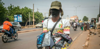 Covid-19 au Mali: écoles et restaurants fermés face à la hausse des cas