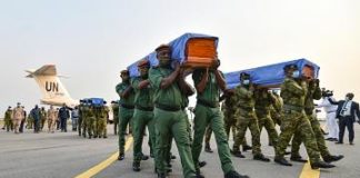 Côte d’Ivoire: les corps des quatre casques bleus tués au Mali ont été rapatriés