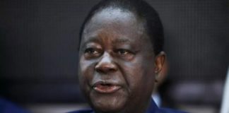 Le bal hilarant des alliances ivoiriennes tournantes : cette fois, c’est Bédié et pro-Gbagbo pour les législatives