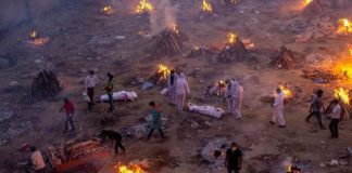 L’enfer Covid-19 en Inde: le bilan dépasse 200 000 morts