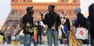 126.000 seulement? C’est le nombre connu de Sénégalais de l’Extérieur par l’État, qui promet de tous les recenser