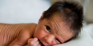 En Irak, première mondiale, un bébé est né avec trois pénis. Les deux pénis ont éte sectionnés par les chirurgiens, hélas