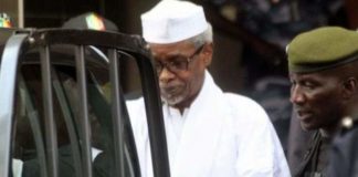Habré : choqués, ses avocats français et sénégalais tapent sur « l’intoxicateur » Human Rights Watch