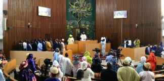 Loi votée hier : les députés du pouvoir Sall décident de terroriser les terroristes,… les opposants et la société civile