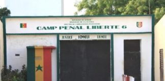 APRÈS LEUR AUDITION SUR L’ÉVASION DE BOY DJINNÉ : Les 5 gardes pénitentiaires du camp pénal libérés