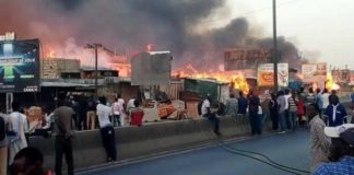 Incendie au «Pakk lambaye» de Pikine : 30 millions de perte