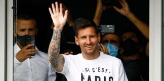 OFFICIEL ! : Lionel Messi avec un T-Shirt « Ici c’est Paris »
