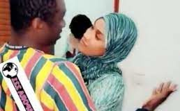 ANNIVERSAIRE DE SA DULCINÉE : Le « poète » Pape Diouf chante les louanges de Bébé Basse