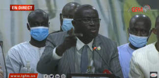 TRÈS CONFIANT D’ÊTRE RÉÉLU : Augustin Senghor fait un clin d’œil à son adversaire Mady Touré