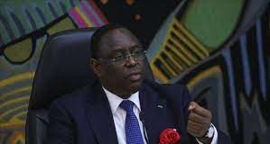 MACKY SALL SUR LES FRAUDES ET LES VIOLENCES DANS NOS ÉCOLES ET UNIVERSITÉ : « … L’école n’est ni un champ de bataille, ni une scène pour gladiateurs »